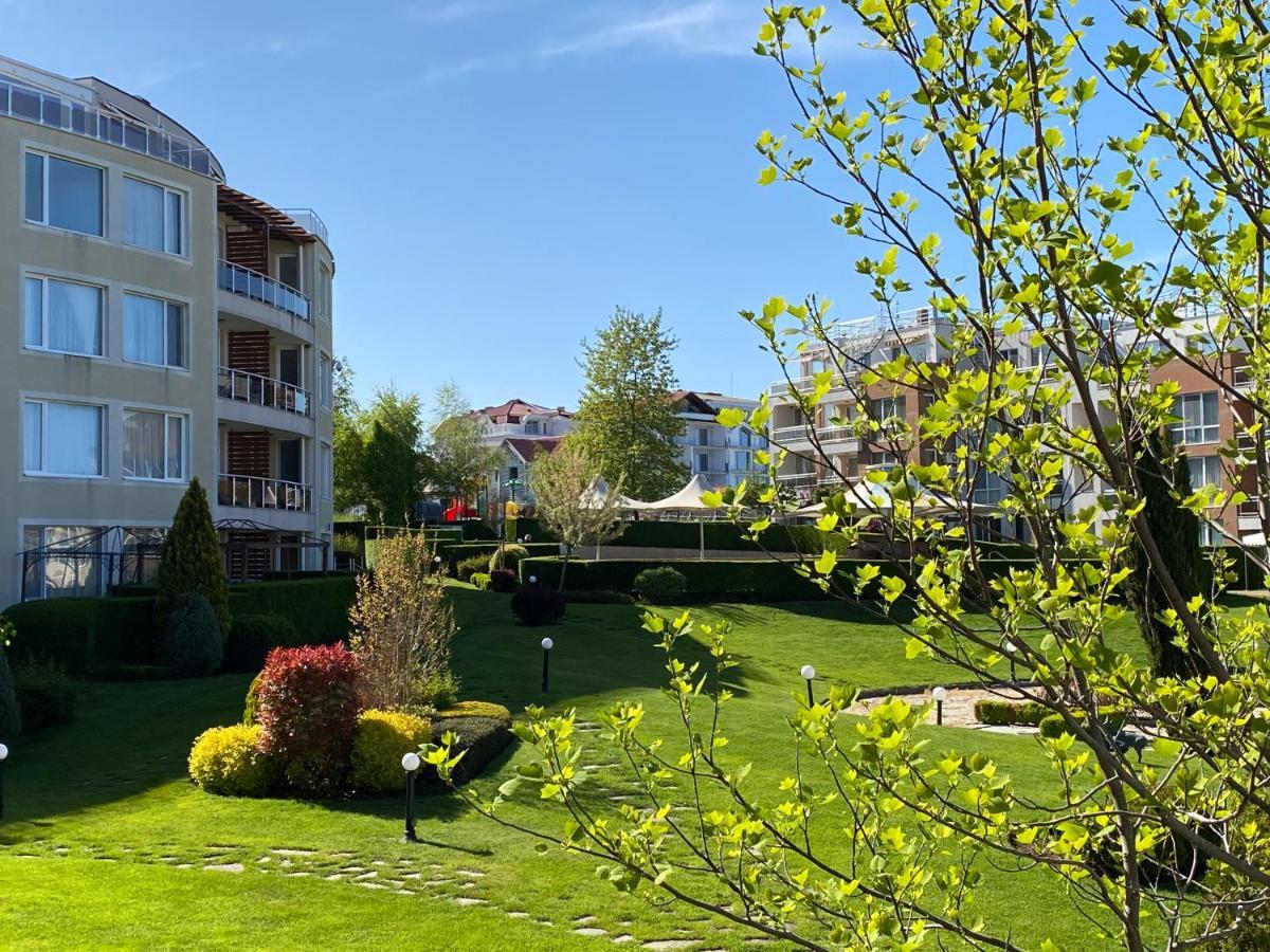 Apartments In Sunny Island Complex Tschernomorez Exterior foto